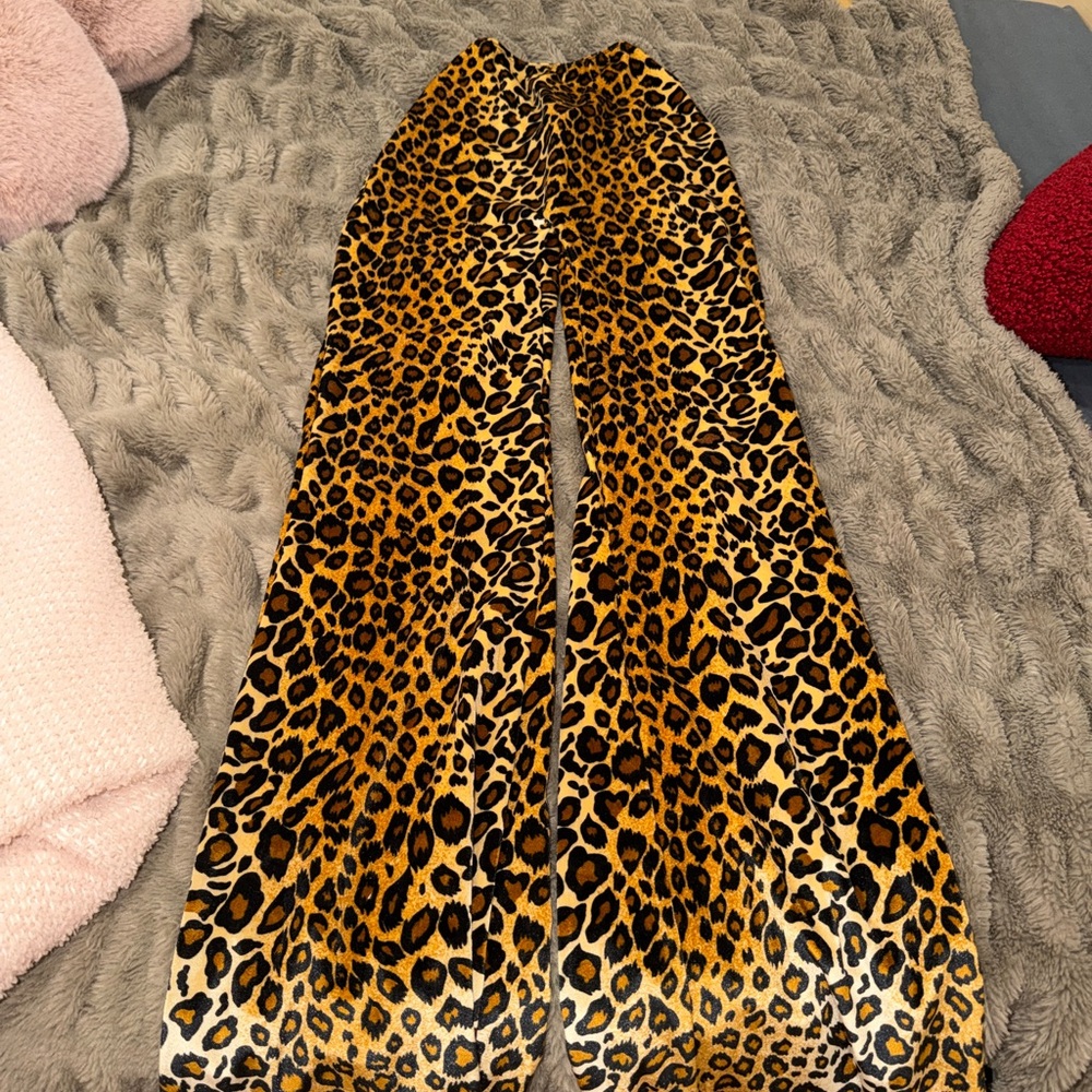 Leopard Print Wide-Leg Pants - Golden Yellow